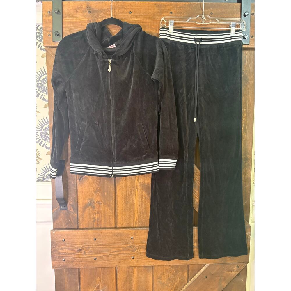 Vintage early 2000s Y2K Juicy Couture Women's XS/S velour track suit